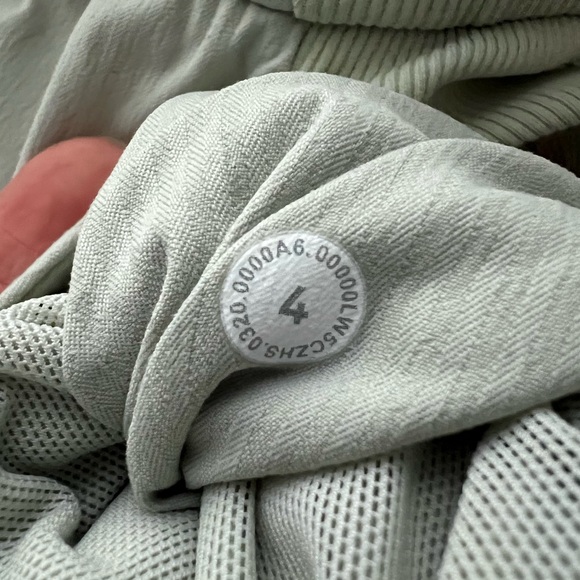 Lululemon Beyond The Studio Jogger - Picture 12 of 12